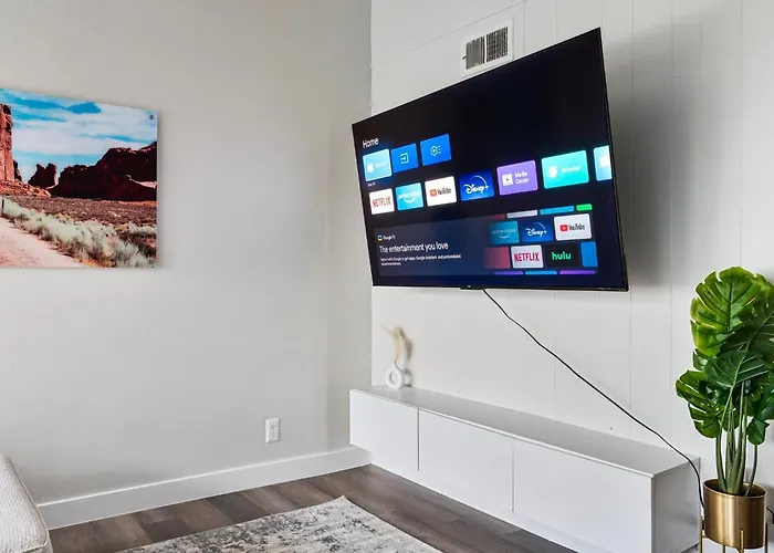 Chic & Modern 2b2b In Apartment Scottsdale