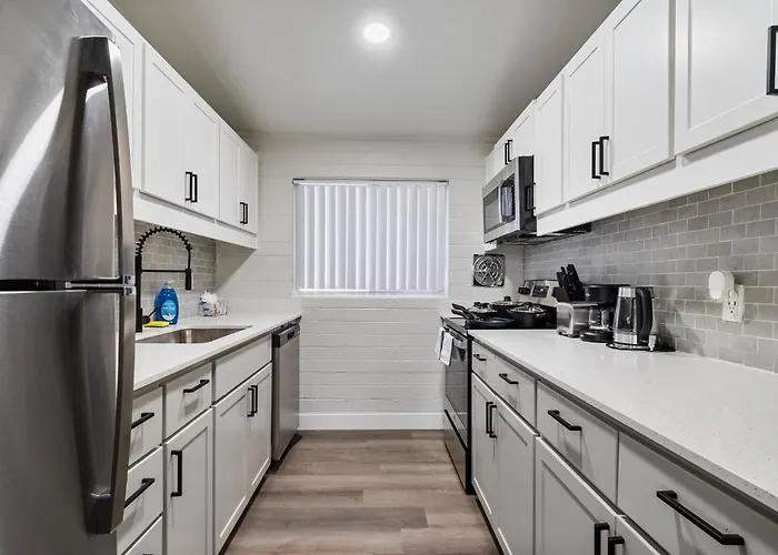 Chic & Modern 2b2b In Apartment Scottsdale